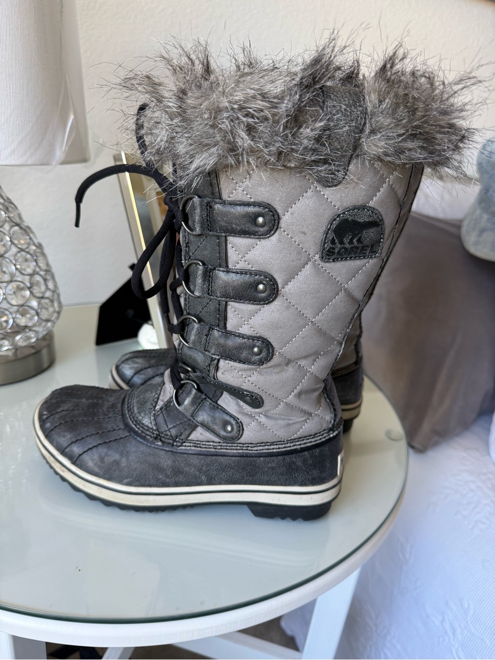 Sorel Gray Quilted Faux-Fur Trim Women Winter Boots 6,5 size